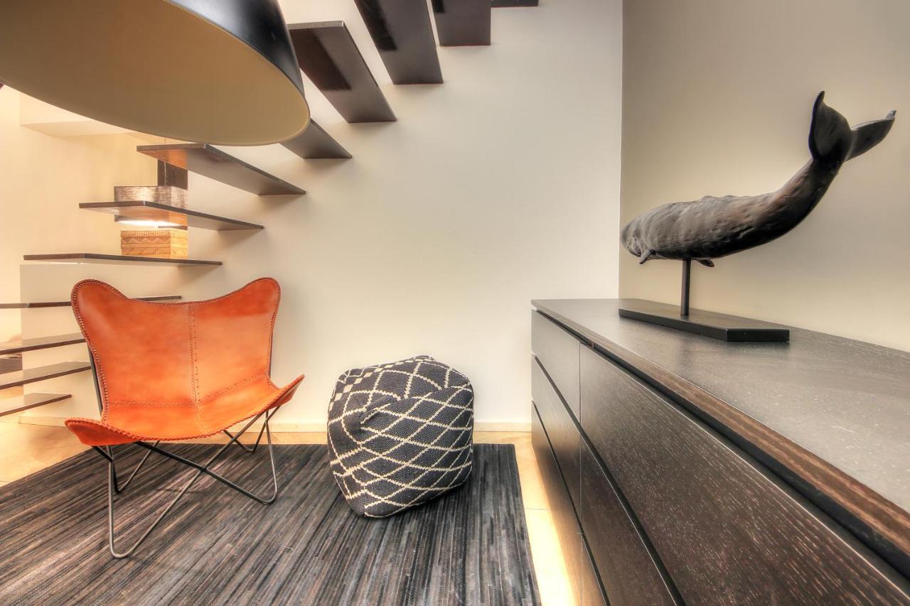Urban Central Suites Каляри Екстериор снимка